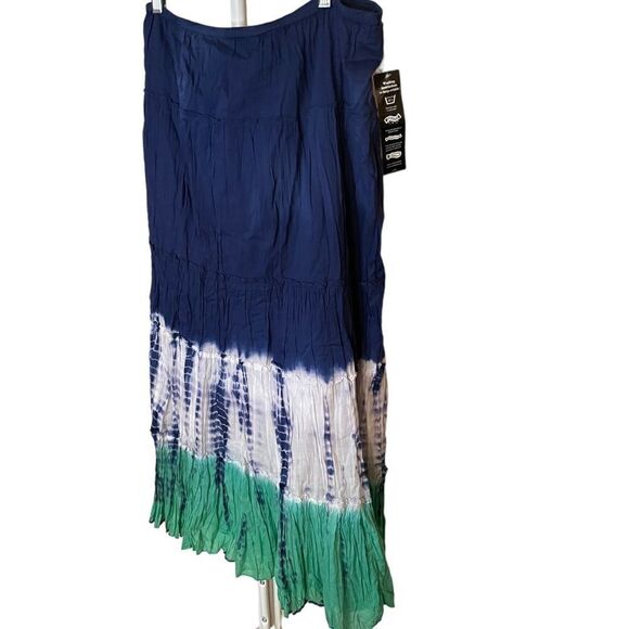New Tie Dye Maxi Skirt, size Large - Picture 2 of 2